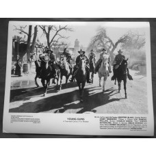 YOUNG GUNS 20TH CENTURY FOX PROMO STILLS Kiefer Sutherland,Casey Siemaszko,Charlie Sheen, Lou Diamond Phillips,Emilo Estevez.